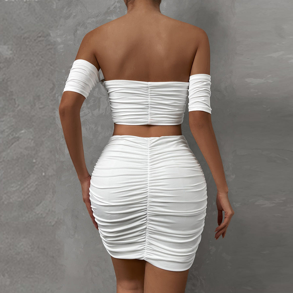 Fashionable Casual Raglan Short Sleeve Pleated Hip Skirt