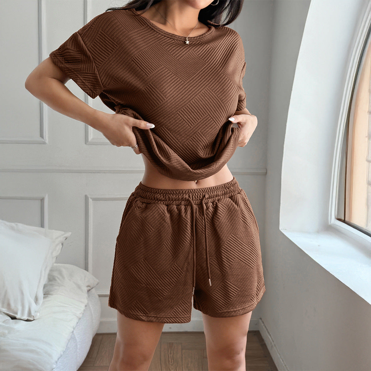 Sports Style Solid Color Short Sleeve Lace-up Shorts Set