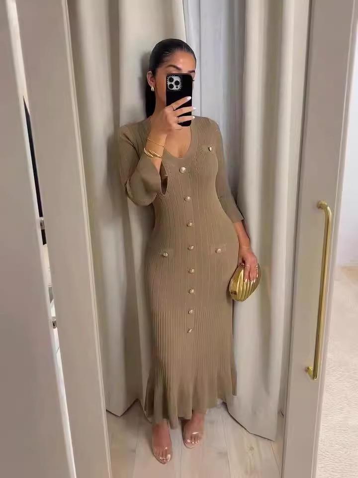 Slim Knitted Long Sleeve Fishtail Dress