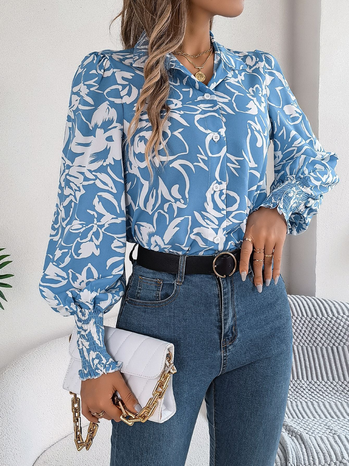 Flower Lantern Sleeve Lapel Shirt