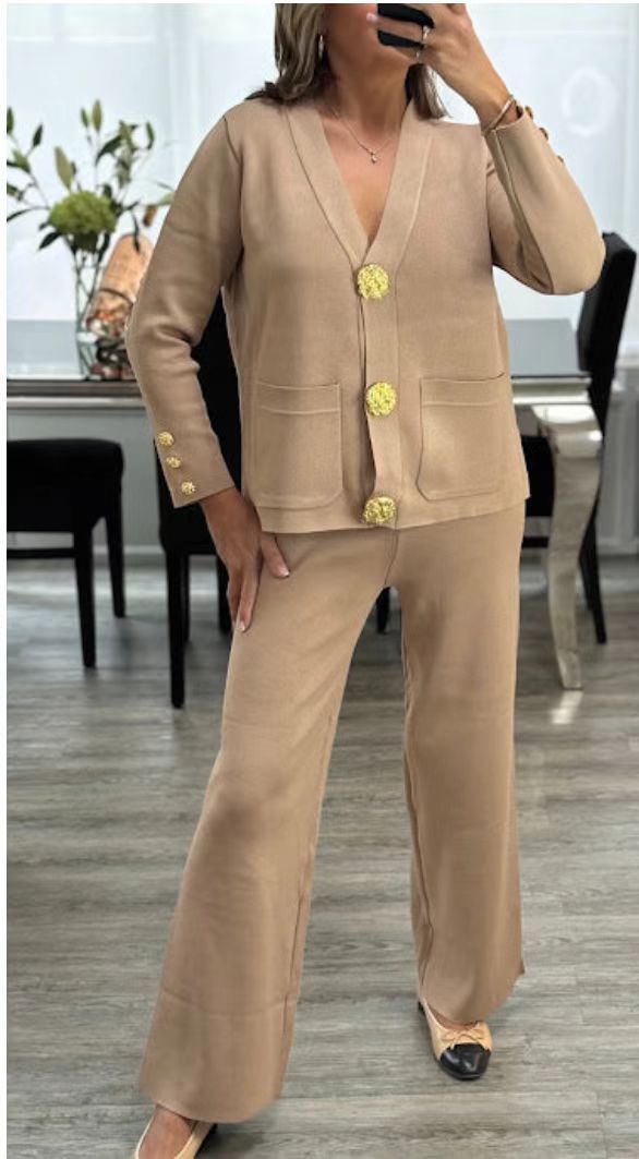 Metal Buckle Knitted Cardigan Sweater Wide Leg Pants Suit